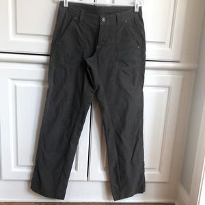 Kühl Hiking Womens Pants, size 4 REG, Slate
